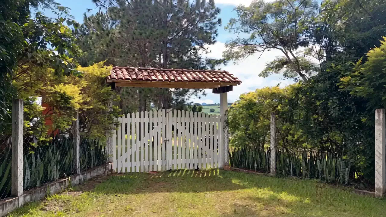 Conheça o Refúgio Mineiro, hospedagem com piscina e natureza em São Sebastião do Paraíso
